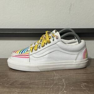 Vans X Flour Shop Old Skool Women’s Athletic Skate Shoes Sneakers Size 8.5 White